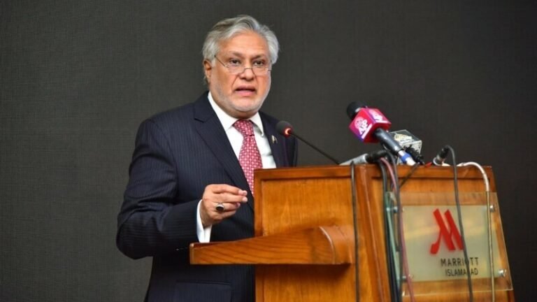 Pakistan’s Economic Comeback: Ishaq Dar Discusses Growth & Privatization