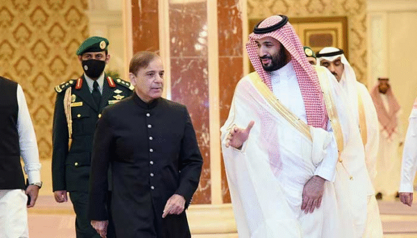PM Shehbaz Sharif Extends Felicitations to Saudi Arabia on National Day