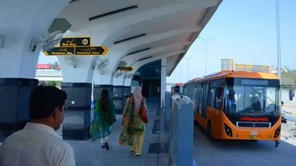 Punjab Plans to Monetize Metro Stations Through Advertising Space Leasing