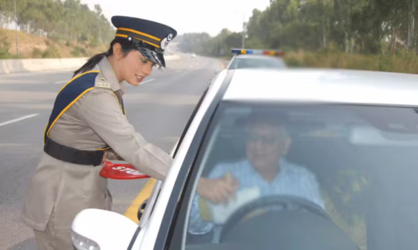 Motorway Police Ban Officials from Seeking Lifts on Highways to Improve Public Image