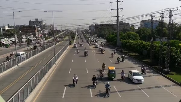 Punjab Plans Major Upgrade of Lahore’s Ferozepur Road
