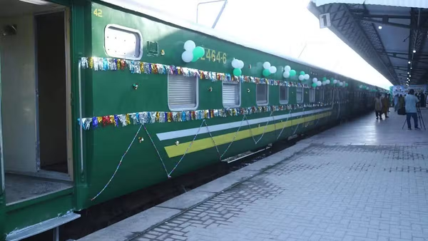 Pakistan Railways Restores Mohenjo Daro Express After Six Months